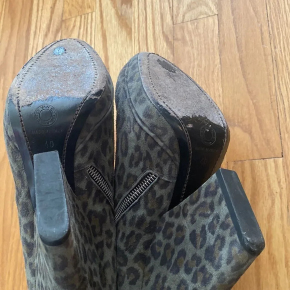 DRIES Van Noten sz 40 wedge heel green black suede booties side zip, gorgeous! - Picture 11 of 11